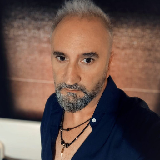 Teatro Eärendil - José Antonio Buzón Fotografía del miembro de Teatro Eärendil José Antonio Buzón.